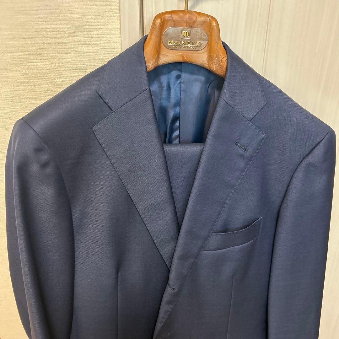 【美品】カノニコ生地 ユニバーサルランゲージ　ネイビースーツ　サイズ46相当