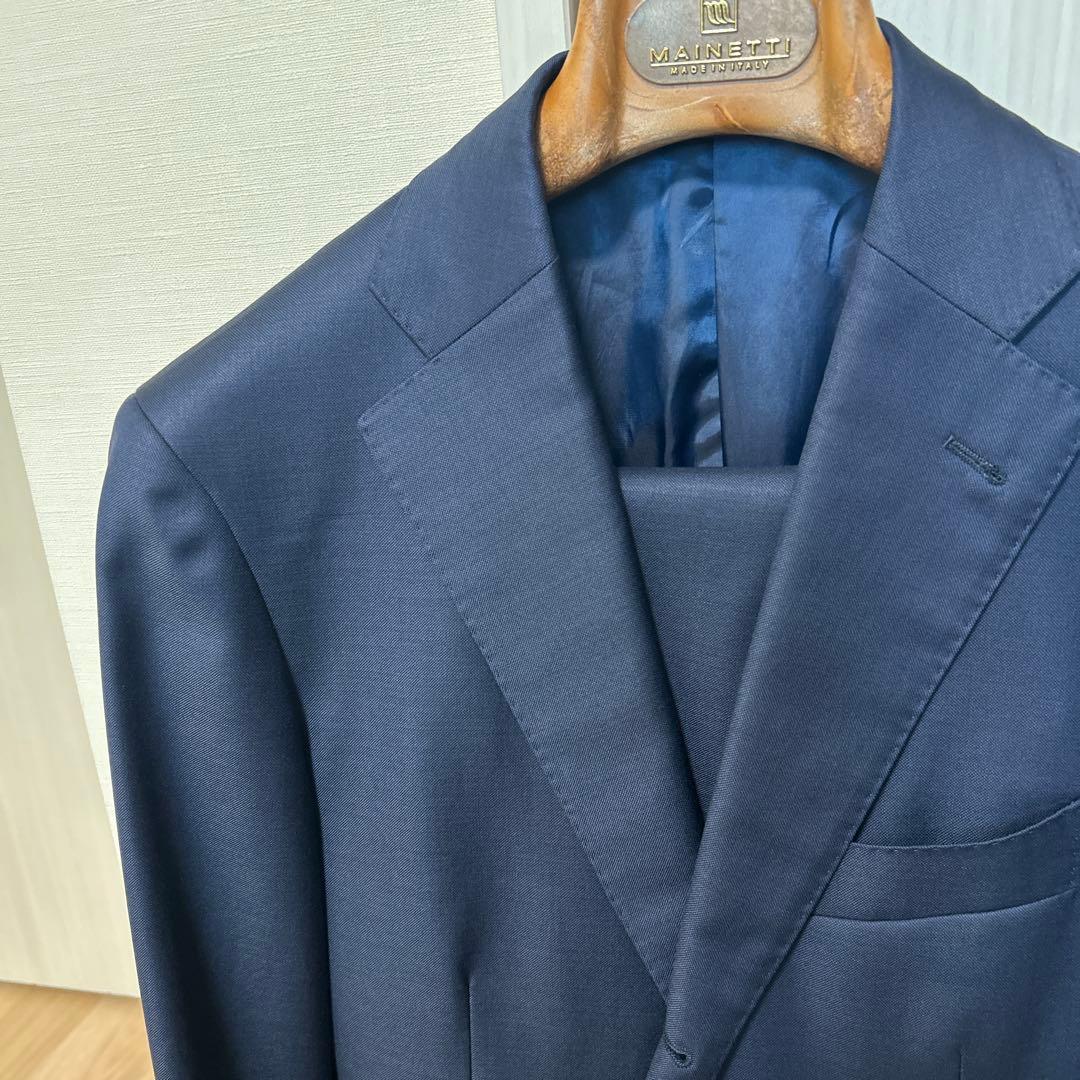 【美品】カノニコ生地 ユニバーサルランゲージ　ネイビースーツ　サイズ46相当