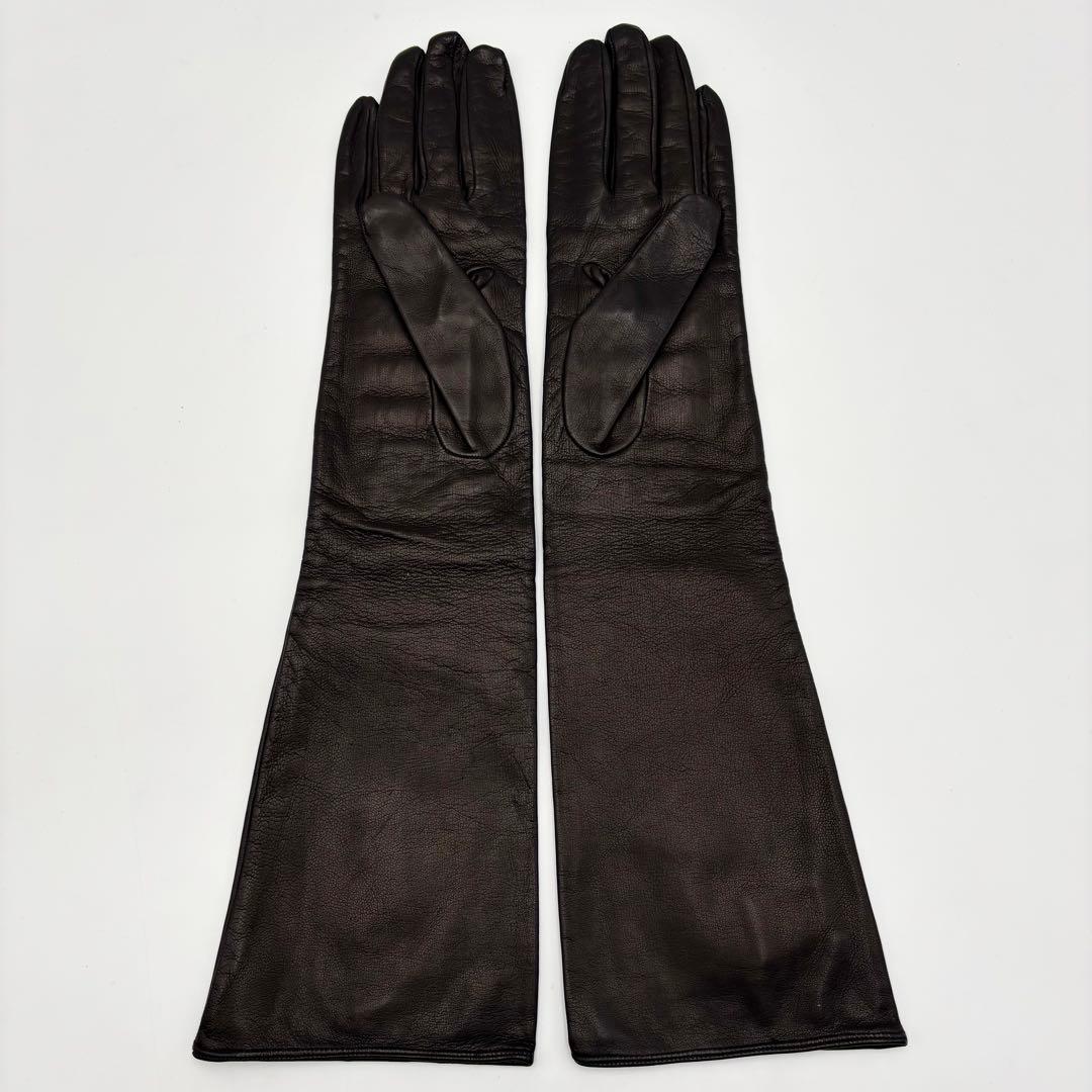 極美品 ミュウミュウ レザーグローブ アームカバー ロゴ型押し ブラック