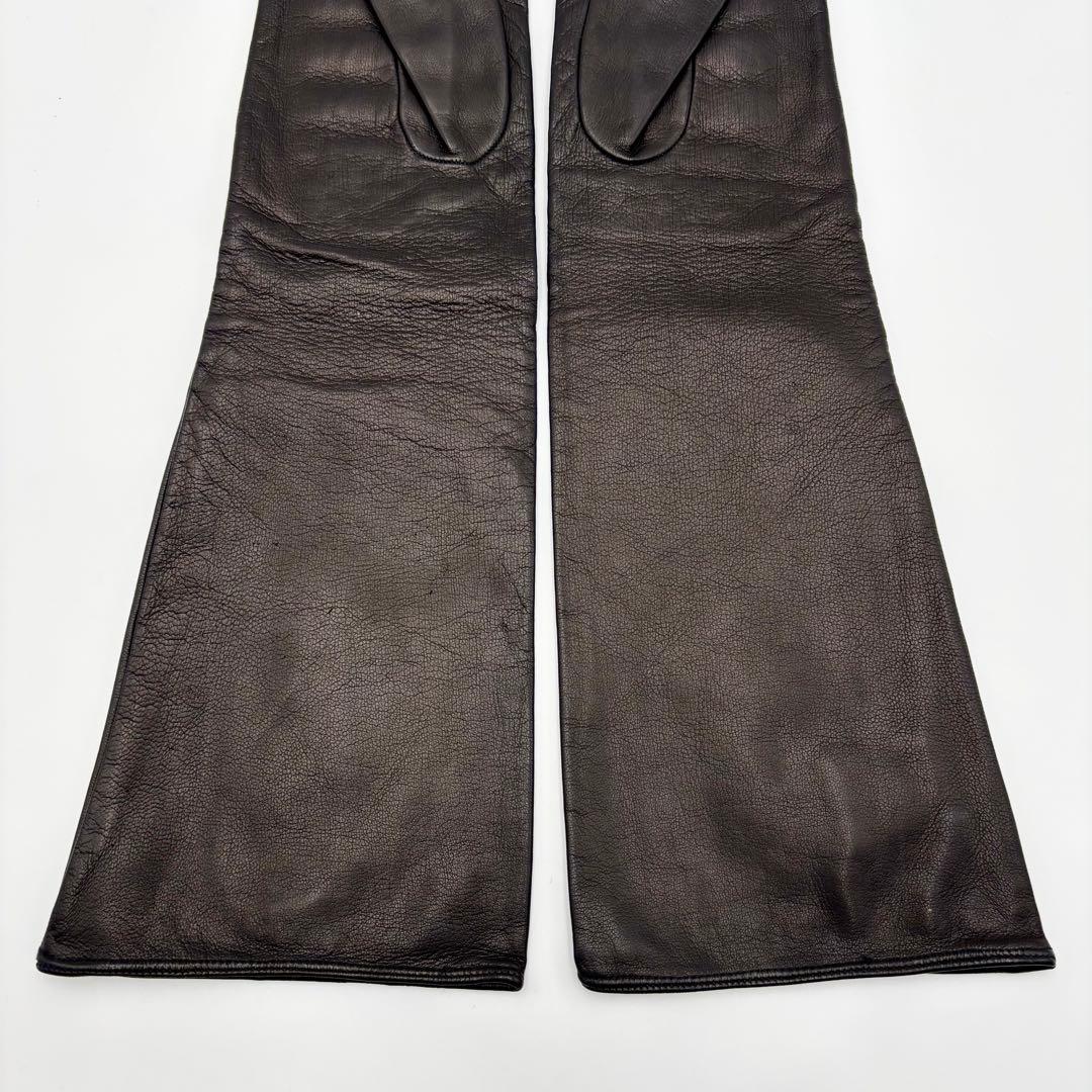 極美品 ミュウミュウ レザーグローブ アームカバー ロゴ型押し ブラック