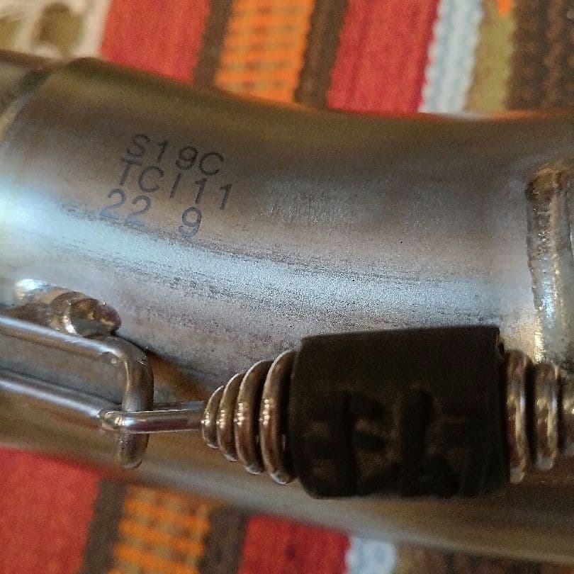 ヨシムラ SUZUKI　KATANA Slip-On B-77サイクロン