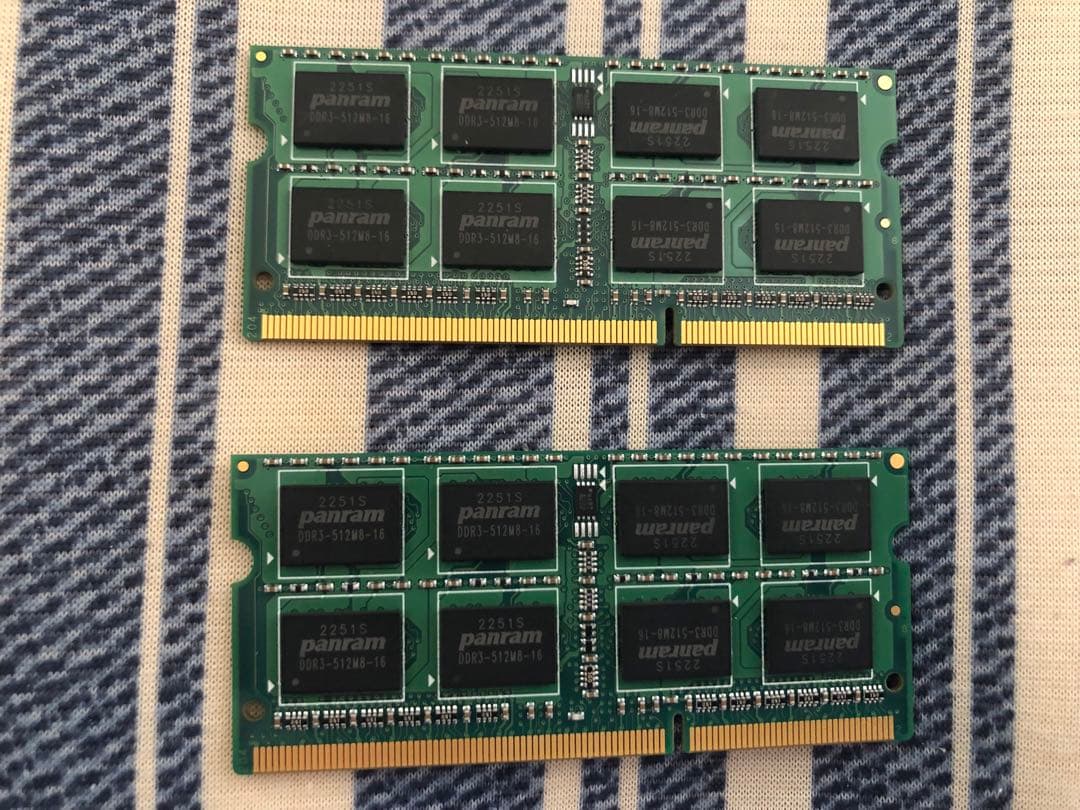 CFD Panram製8GB DDR3Lメモリモジュール 2枚セット