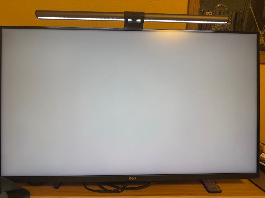 DELL G3223Q 32V型 4Kモニター