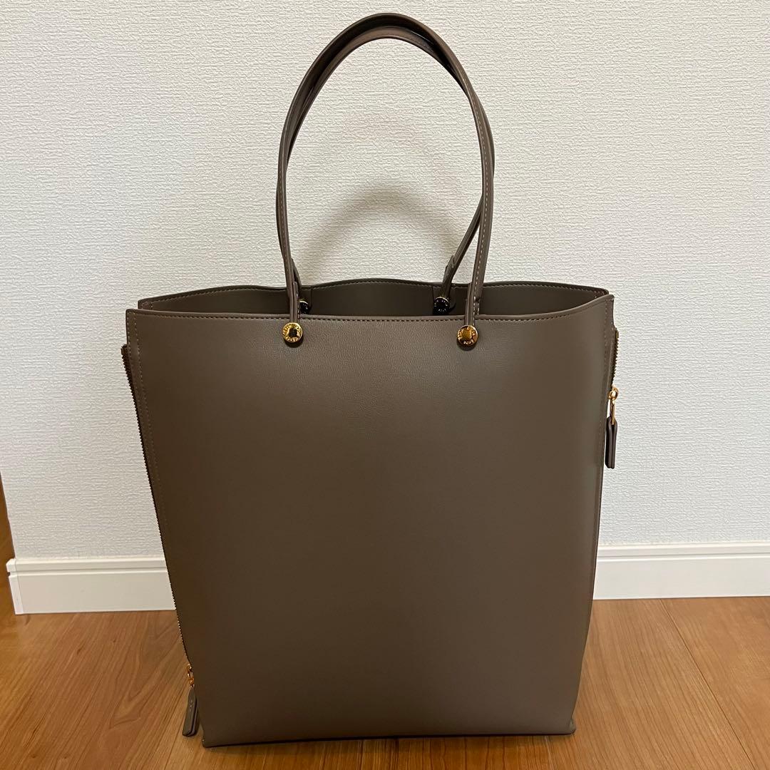ROPÉ ロペ【E'POR】Y BAG Large サイドジップバッグ