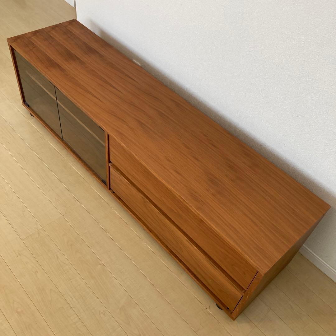 無印良品　テレビ台　テレビボード　ガラス扉付き