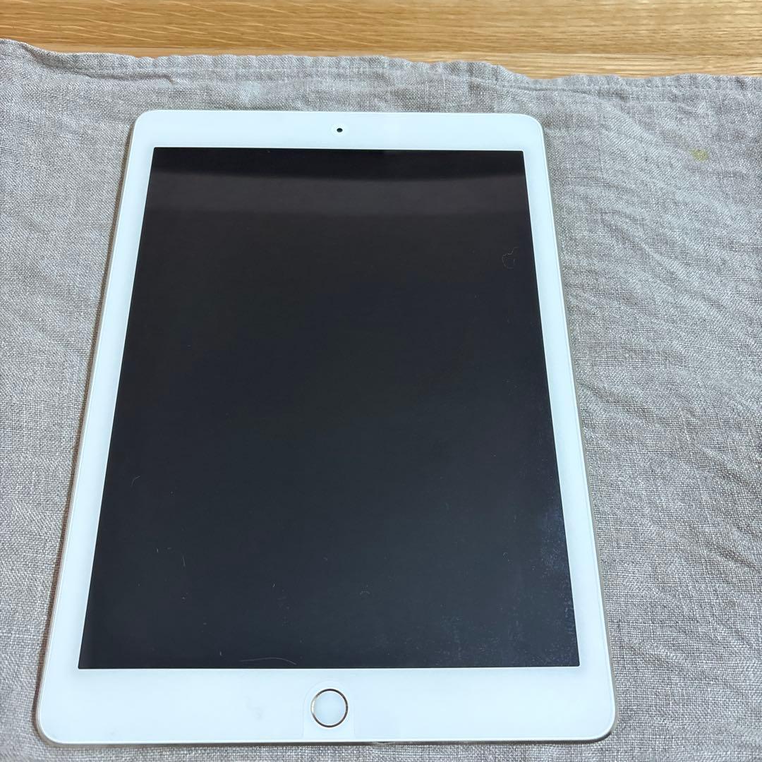 Apple iPad Pro 9.7インチ32GB ゴールドWi-Fi＋セルラー