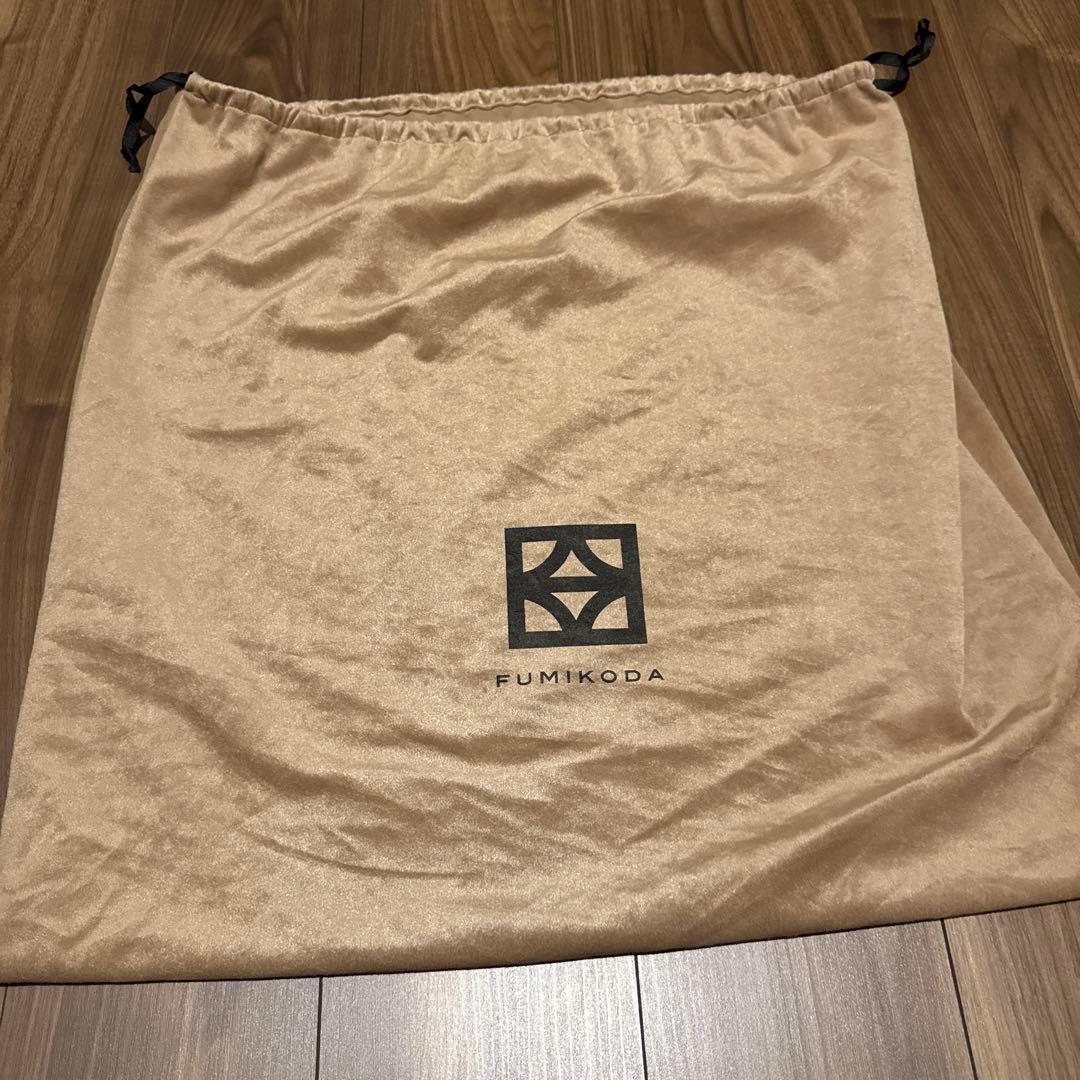 FUMIKODA BIANCAタッセル付き