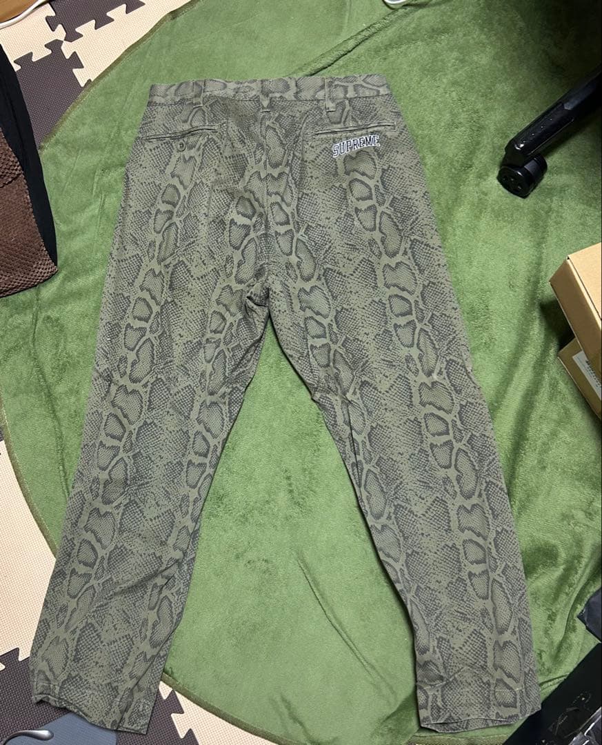 Supreme 蛇柄 パンツ サイズ32
