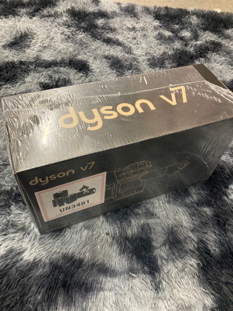 新品未開封 Dyson v7 HH11 ORIGIN コードレスクリーナー