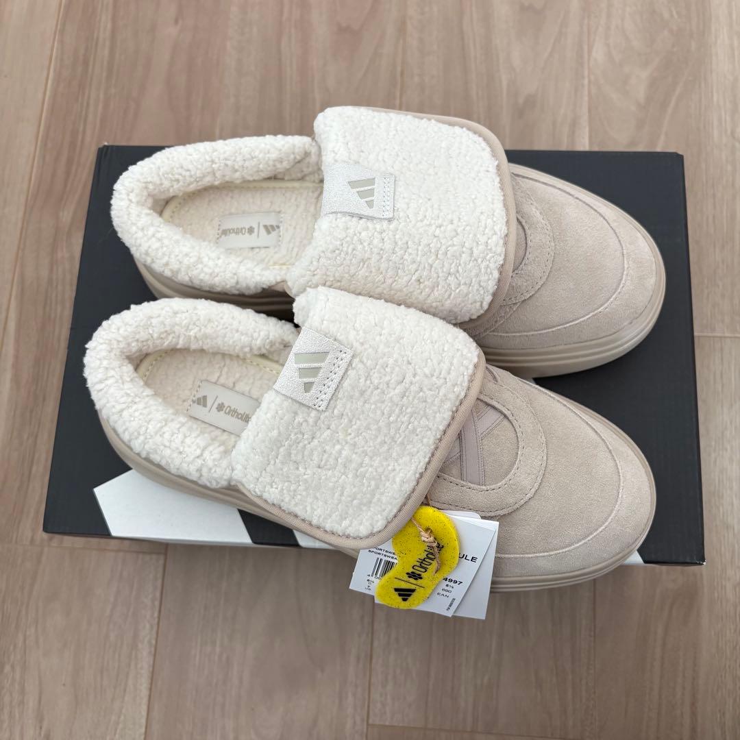 【韓国限定】adidas アディダス24㎝　ボア付き クロッグサンダル　ベージュ