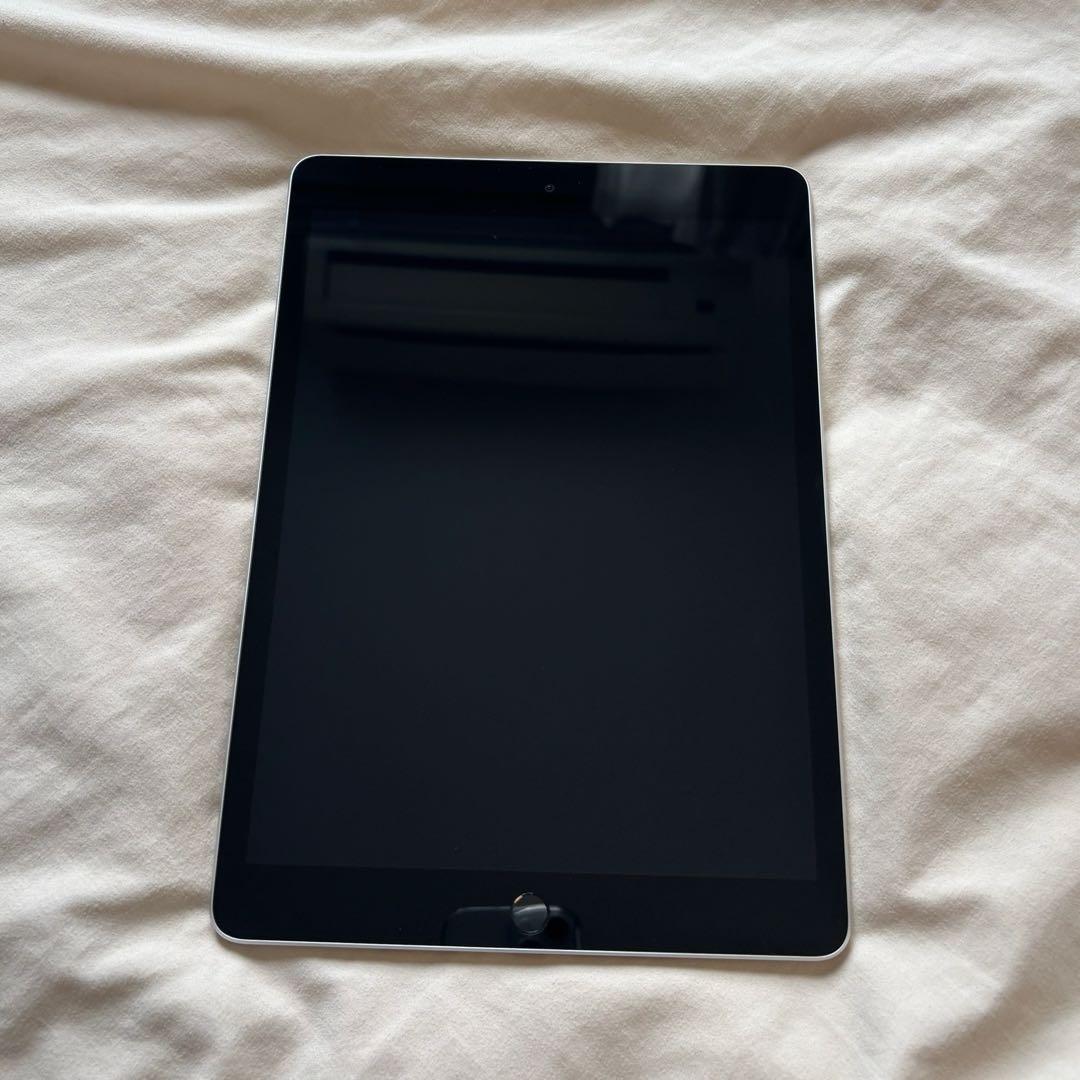 iPad 第9世代 Wi-Fiモデル 256GB シルバー