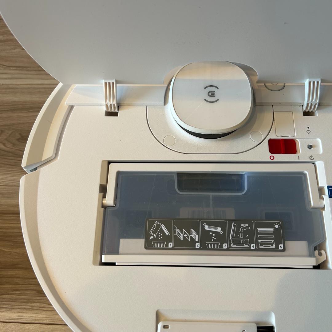 DEEBOT 自動ゴミ収集機能付きロボット掃除機