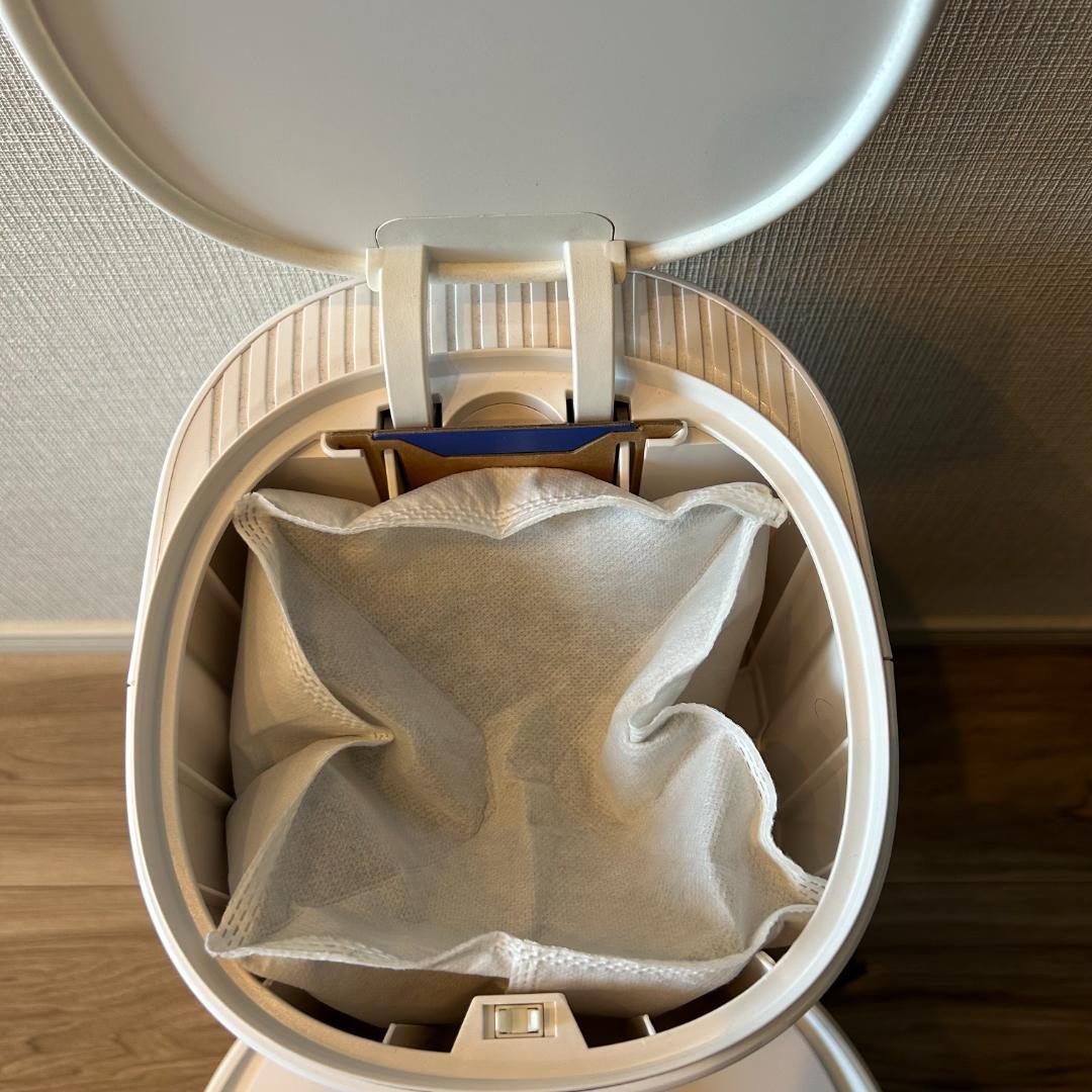 DEEBOT 自動ゴミ収集機能付きロボット掃除機