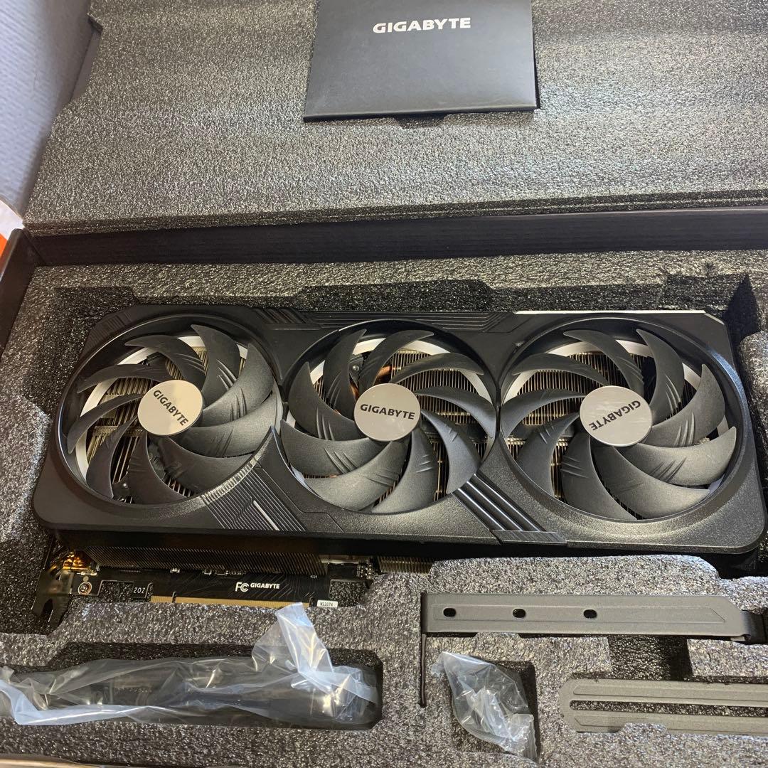 GIGABYTE GeForce RTX グラフィックボード（GPU变更あり）