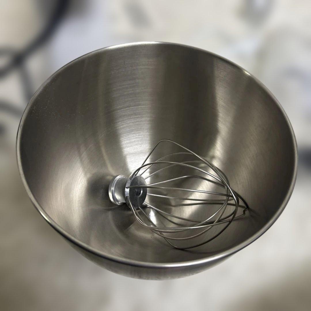 【極美品】KitchenAid ティルトヘッドスタンドミキサー9KSM95WH