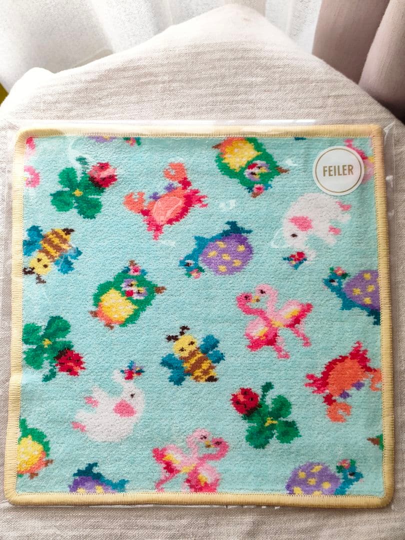 フェイラー×神崎恵初コラボ　ファンキーフォーチュン　ハンカチ＆ポーチ新品セット