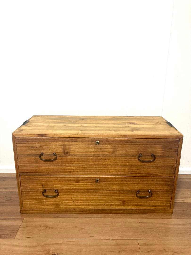 【週末SALE】アンティークの収納棚　ローボード　総桐　引出し2杯　色味が良さげ