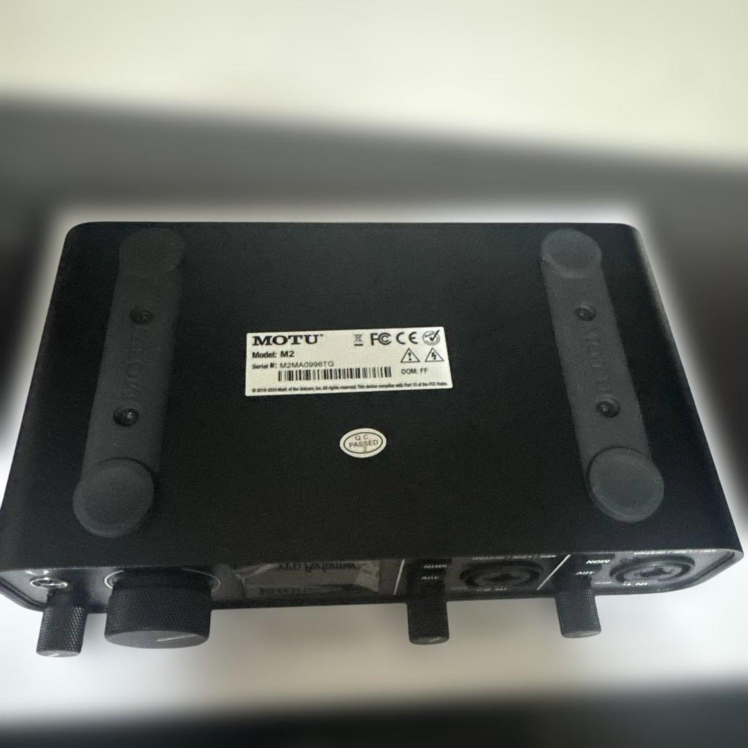 motu m2 オーディオインターフェイス