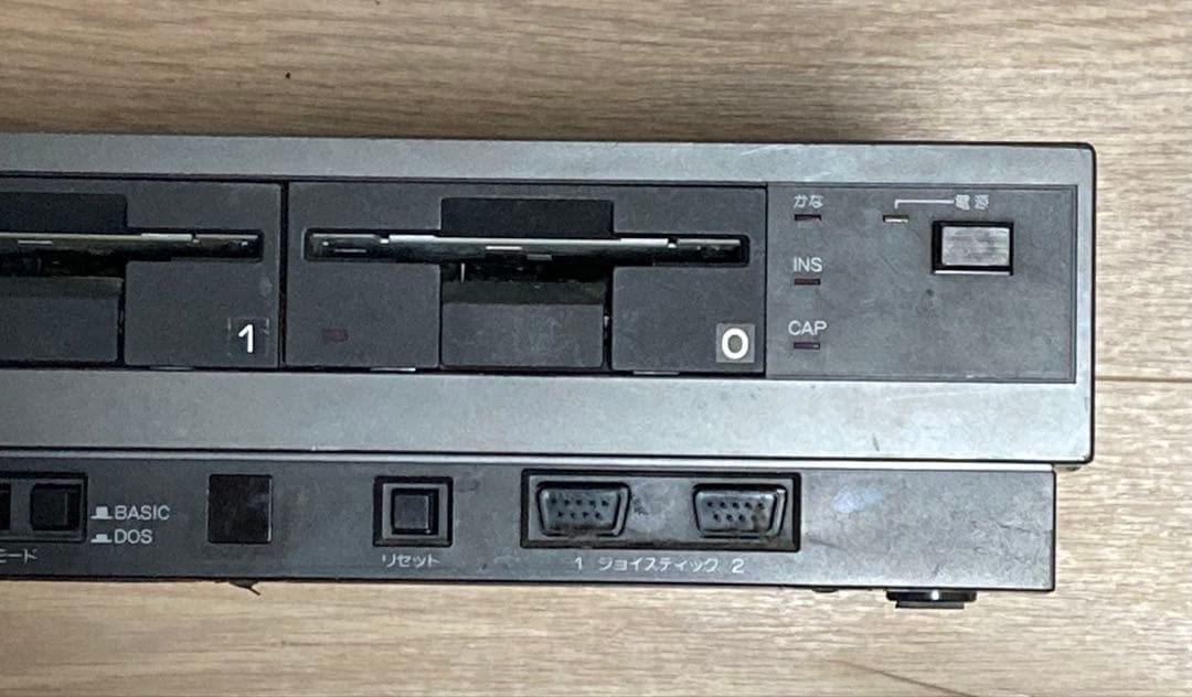 FUJITSU FM77 AUDIO & VISUAL 本体 キーボード