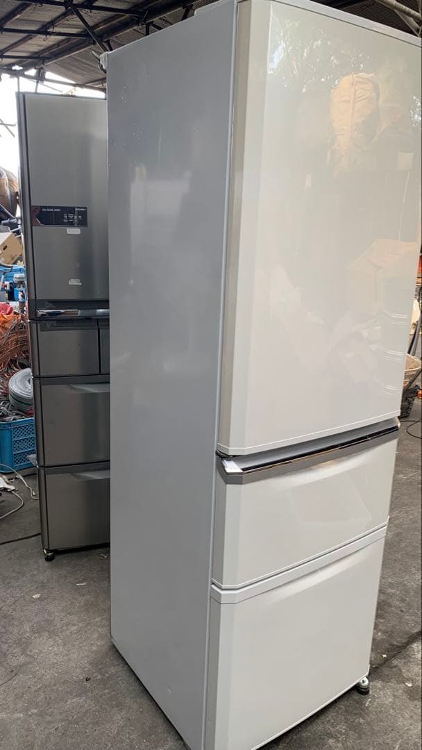 三ノンフロン冷凍冷蔵庫 MR-C37TL-W 370L 3ドア 2012年製