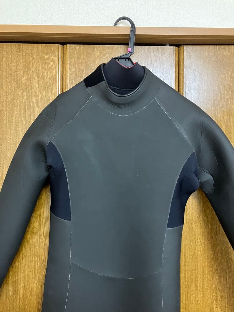 み*ん様 〔未使用/試着のみ〕5×3 セミドライフルスーツ (ラバー固め)