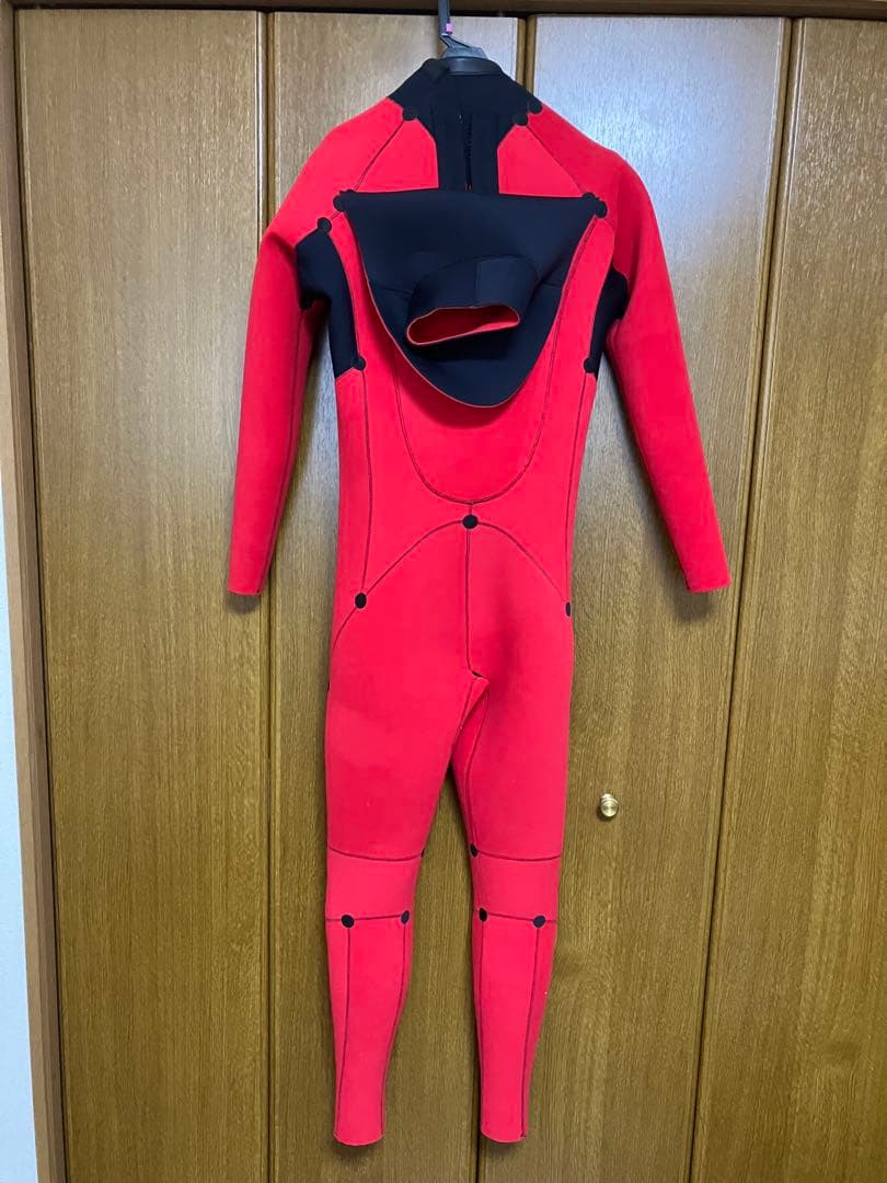 み*ん様 〔未使用/試着のみ〕5×3 セミドライフルスーツ (ラバー固め)