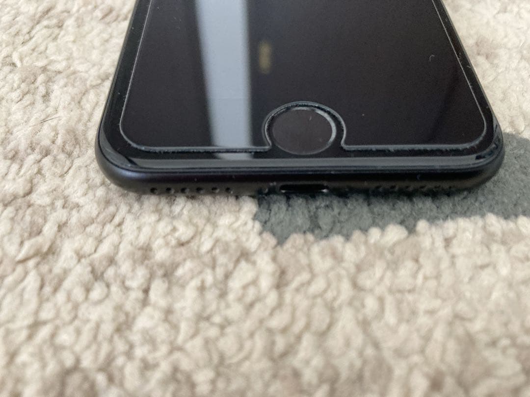 【動作確認済　販売証明書付】AppleiPhoneSE2 128G黒SIMフリー