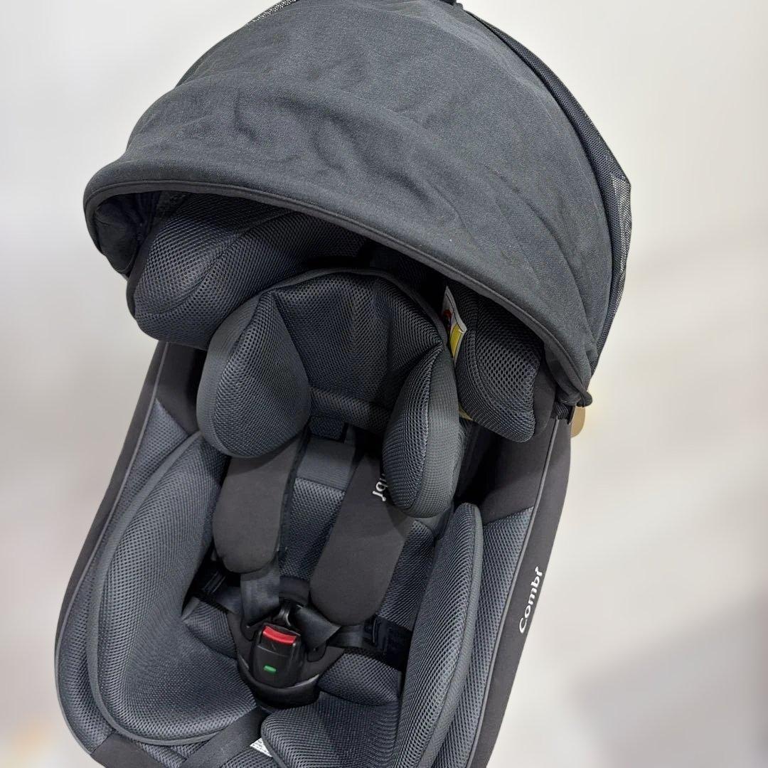 combi クルムーヴ コンパクト R129 美品