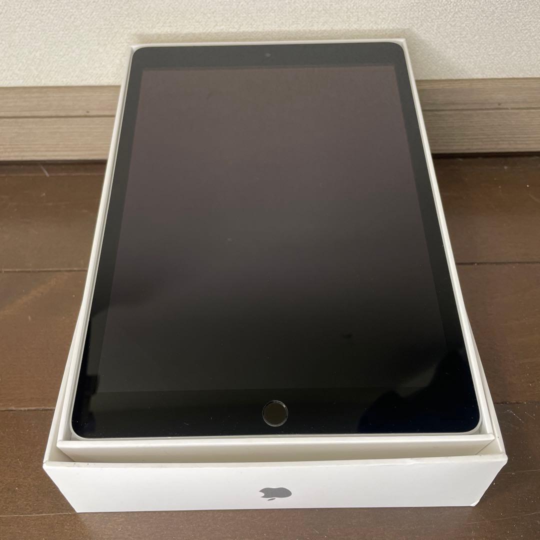 [ハロー♡さま専用]\"ほぼ未使用\" iPad 第9世代(256GB)