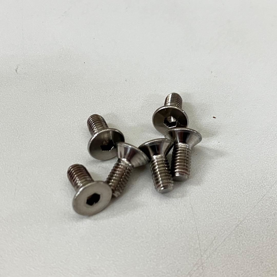 希少　momo ホーンボタン　フォーミュラホーン