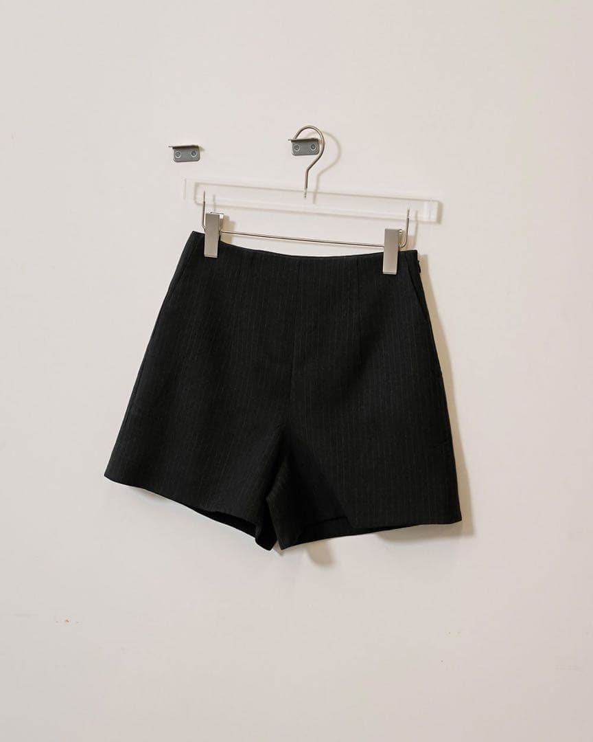 【新品未使用タグ付】Wool Twill Shortpants