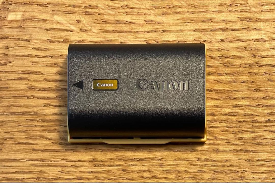 Canon EOS R5（ボディ）