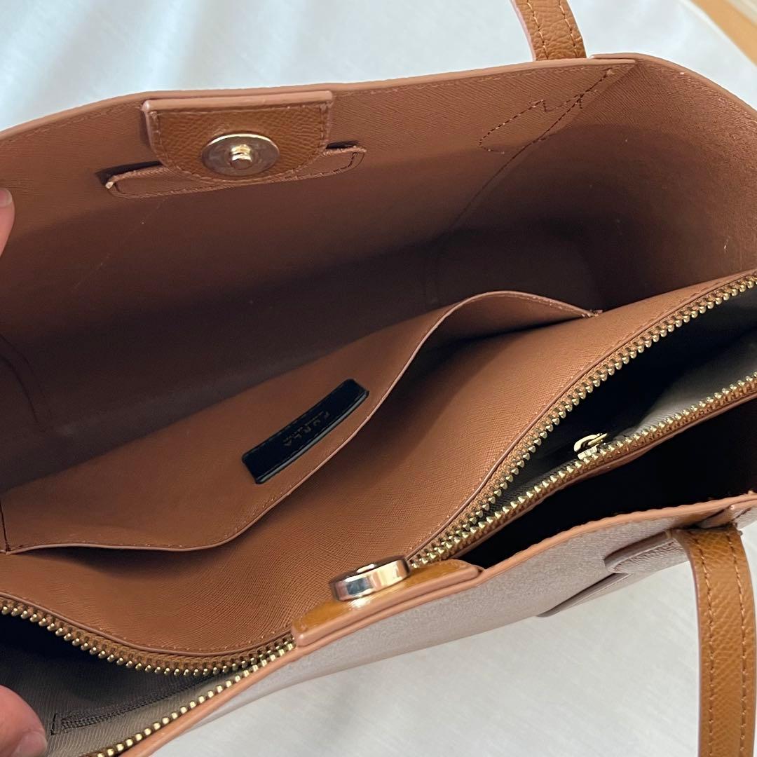FURLA ブラウン レザートートバッグ