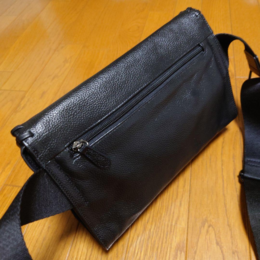 ear PAPILLONNER イアパピヨネ ワイドテープショルダーバッグ 黒