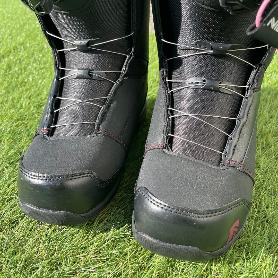 希少美品　ナイデッカー　レディース　スノボブーツ　オニキス　24.0cm