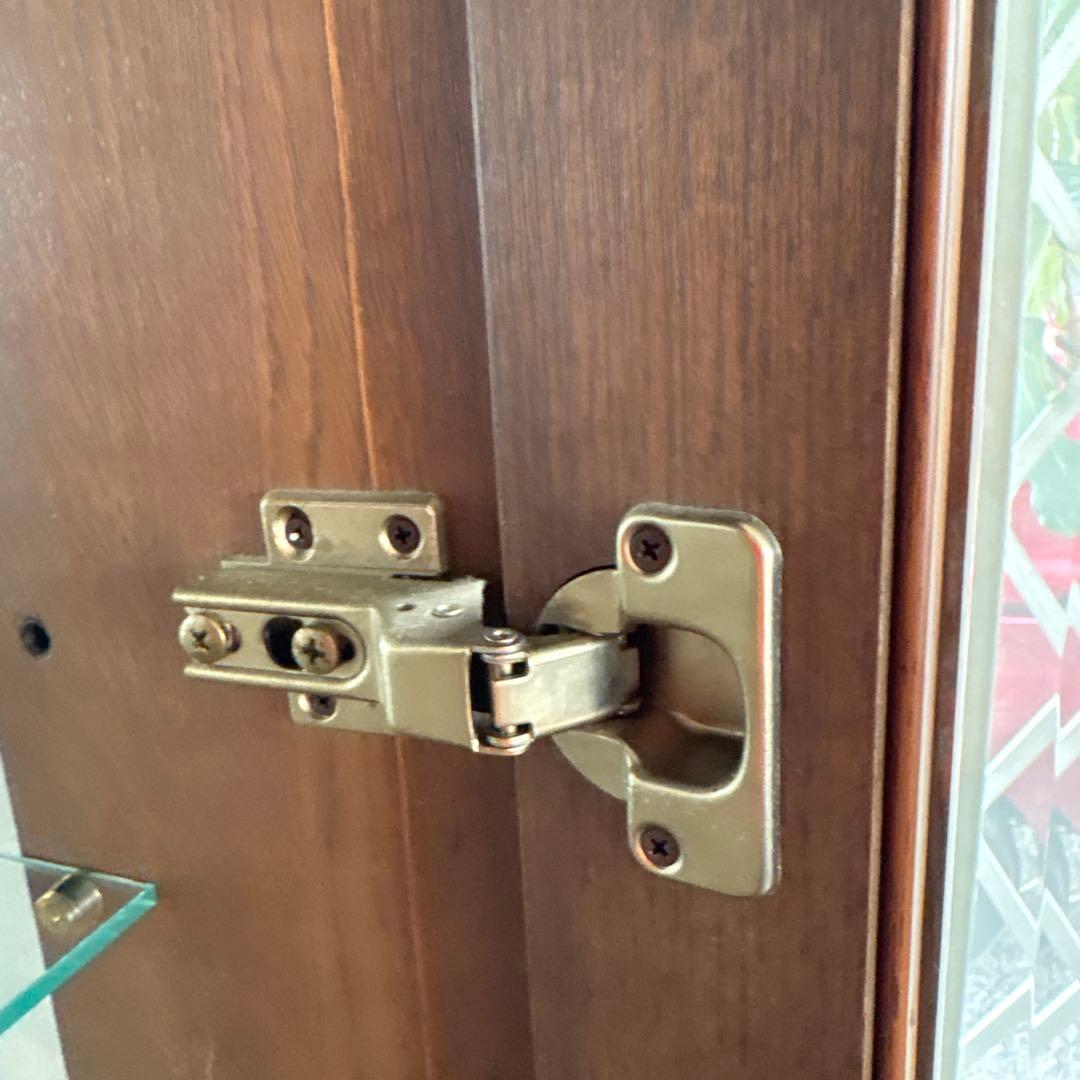 高級家具　passionブランド　縦型　カップポード　飾り棚照明付　背面鏡棚5