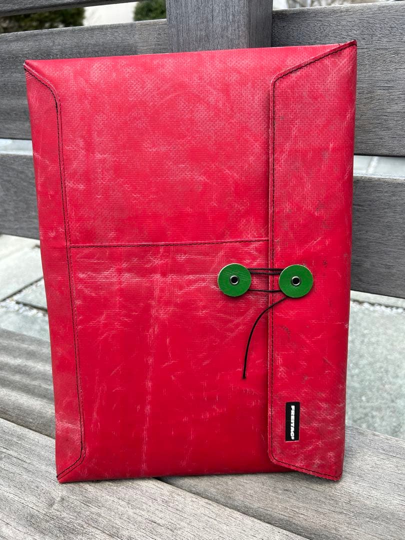 フライターグ FREITAG F402 SLEEVE LAPTOP 12/13