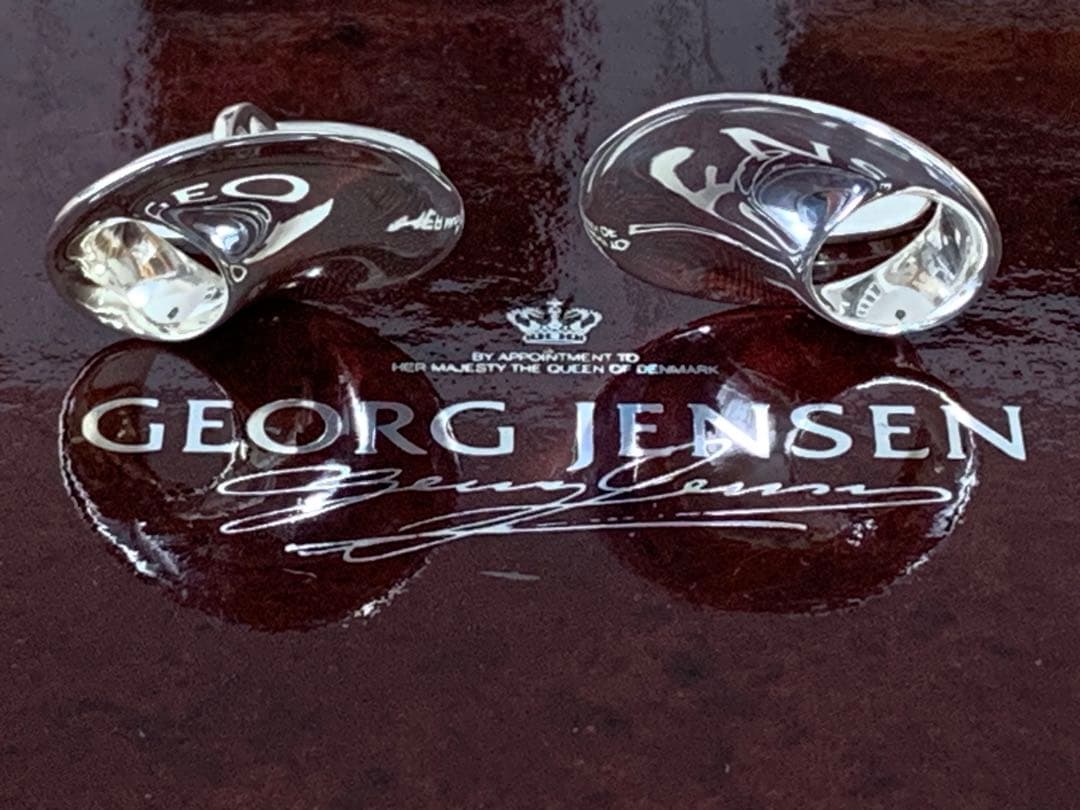 専用⭐️希少 美品 未使用   TORUN142カフリンクス