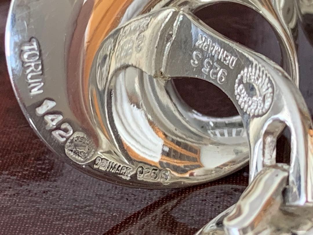 専用⭐️希少 美品 未使用   TORUN142カフリンクス