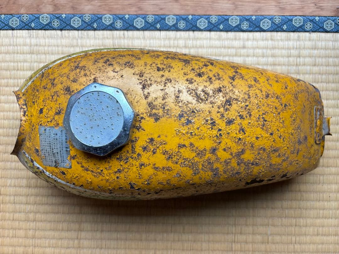 Kawasaki KM90 純正燃料タンク