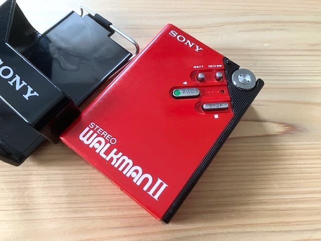 超希少美品 高音質 整備済完全動作品 ソニー WM-2 ホルダー＆新品ヘッドホン