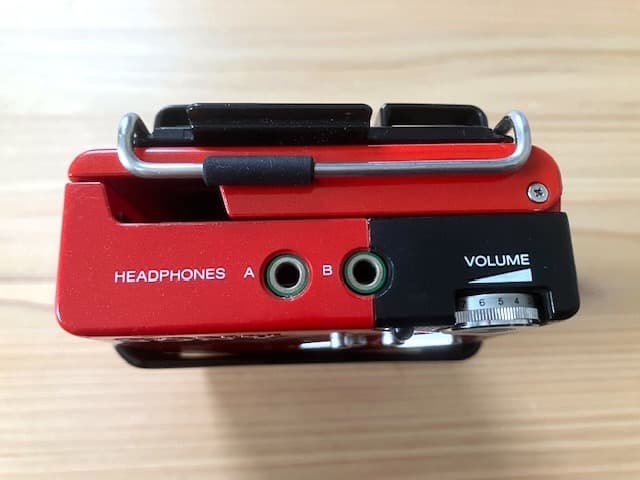 超希少美品 高音質 整備済完全動作品 ソニー WM-2 ホルダー＆新品ヘッドホン