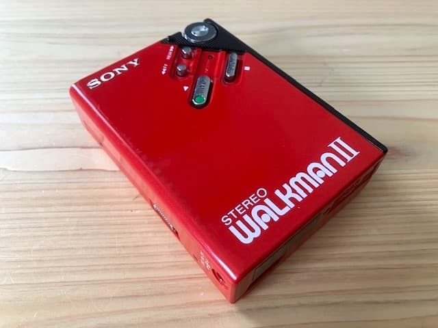 超希少美品 高音質 整備済完全動作品 ソニー WM-2 ホルダー＆新品ヘッドホン