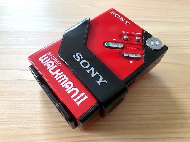 超希少美品 高音質 整備済完全動作品 ソニー WM-2 ホルダー＆新品ヘッドホン