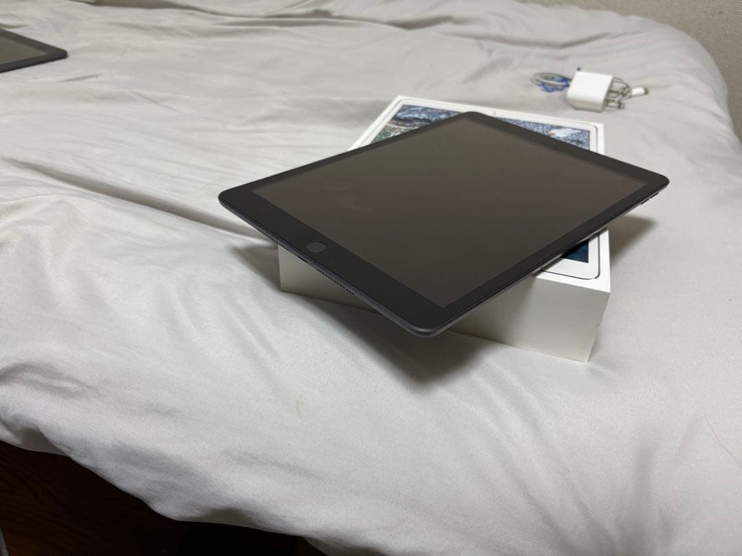 Apple ipad 第8世代 32GB バテッリー容量89%