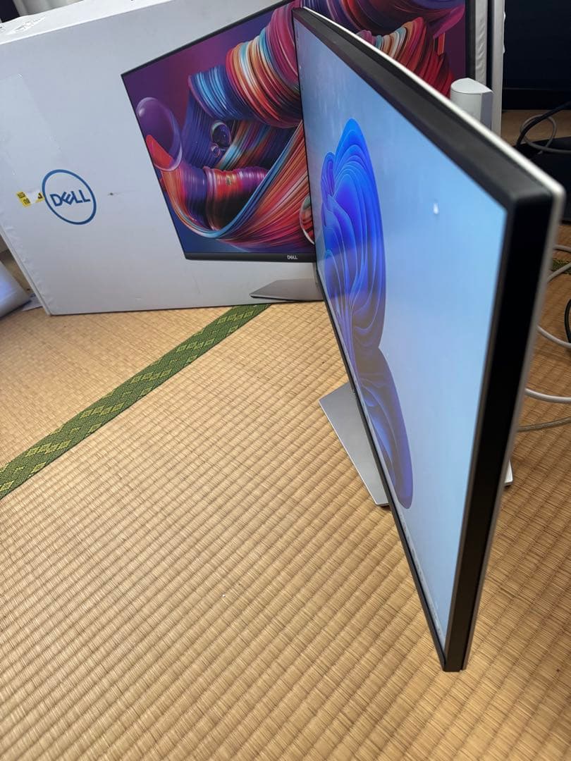Dell S2722DC 27インチモニター 本体
