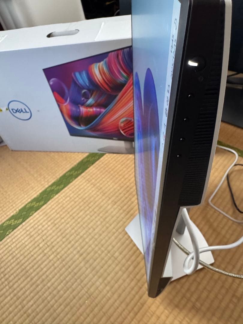 Dell S2722DC 27インチモニター 本体