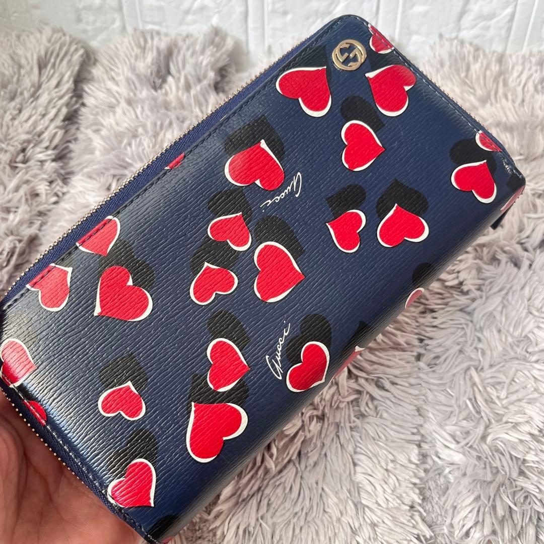 美品✨GUCCI ハートデザイン　ラウンドファスナー　インターロッキング　長財布
