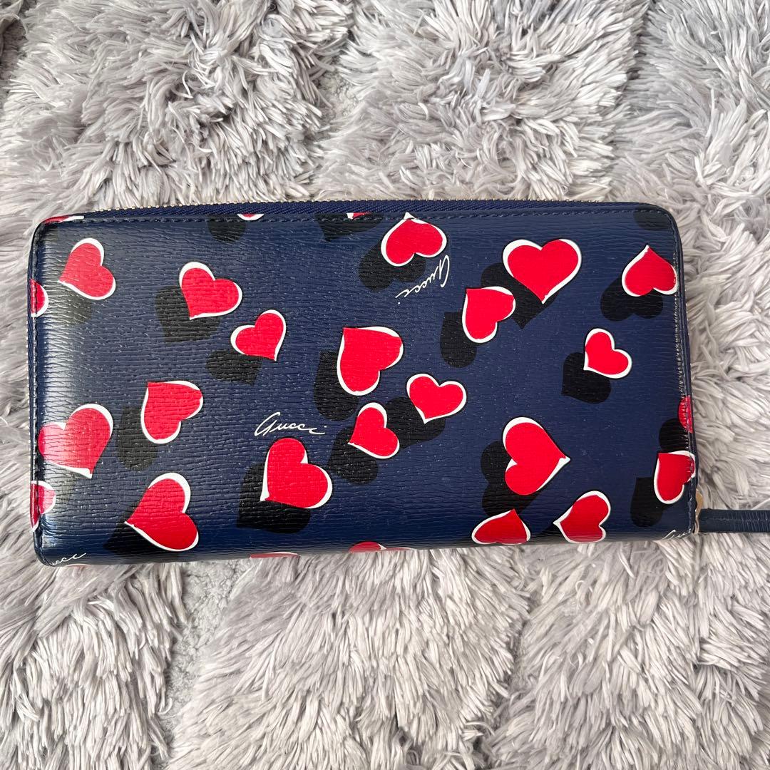 美品✨GUCCI ハートデザイン　ラウンドファスナー　インターロッキング　長財布