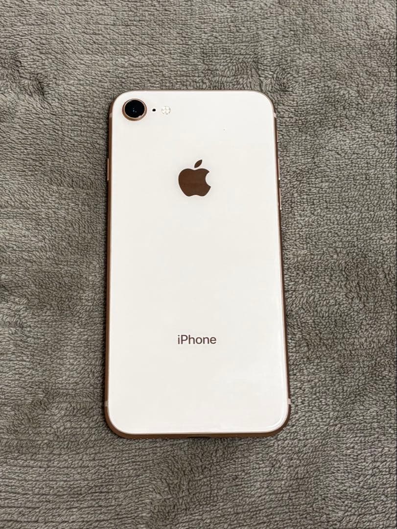 SIMフリーiPhone8 64GB ゴールド